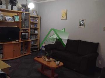 Casa de 3 quartos, São Caetano do Sul · Casa Térrea Ampla com 3 Dormitórios e Garagem para 2 Veículos em Excelente Localização!