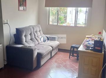 Apartamento · 74m² · 3 Quartos · 1 Vaga · Apartamento espaçoso, 74 m², 3 dormitórios 1 banheiro 1 vaga em Interlagos