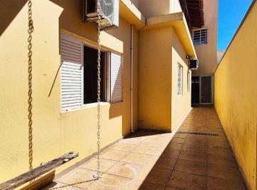 Casa de 3 quartos, Itu · Oportunidade Única: Magnífico Sobrado com Área Gourmet e Energia Solar em Bairro Tranquilo