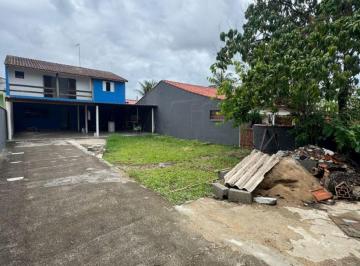 Casa de 2 quartos, Itanhaém · Casa com 2 dormitórios à venda - 130 m² - Gaivota - Itanhaém/SP