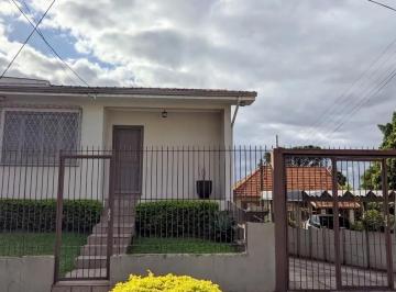 Casa · 120m² · 3 Quartos · 3 Vagas · Casa ampla com 4 dormitórios e espaço gourmet no São Sebastião