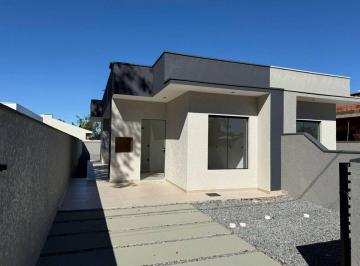 Casa · 50m² · 2 Quartos · 1 Vaga · Casa com 2 dormitórios(01 suíte) próximo ao centro comercial em Itapoá-SC