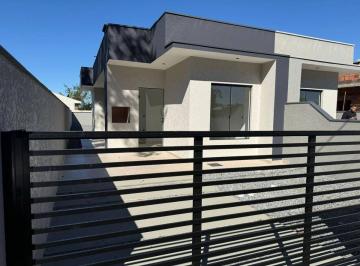 Casa · 50m² · 2 Quartos · 2 Vagas · Casa com amplo espaço de terreno no Balneário Santa Clara em Itapoá-SC