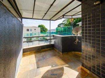 Apartamento · 118m² · 2 Quartos · 2 Vagas · Apto 03 qts com área privativa, elevador,rua plana e próximo ao comercio.