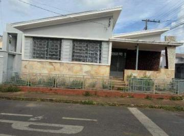 Casa · 7600m² · Casa para aluguel, Centro - Patrocínio/MG