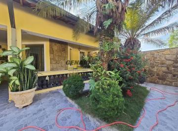 whatsapp-image-2026-05-18-at-11-28-101779128901559.jpeg · Casa à venda com 3 quartos sendo 2 suítes e edícula com 2 quartos no Parque São Lourenço