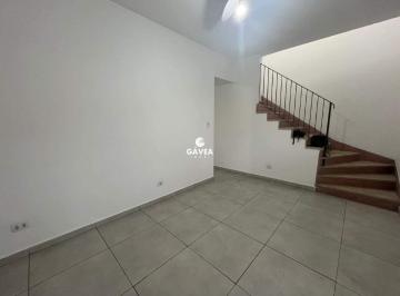 Casa · 84m² · 2 Quartos · Sobrado à venda no Vila São Jorge em São Vicente.