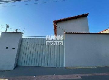 Comercial · 360m² · 7 Quartos · 10 Vagas · Excelente Galpão Comercial Multifuncional para Locação – 360m²