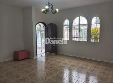 Casa · 186m² · 3 Quartos · 2 Vagas · Casa à venda, 3 quartos, 2 suítes, 2 vagas, Centro - Taubaté/SP