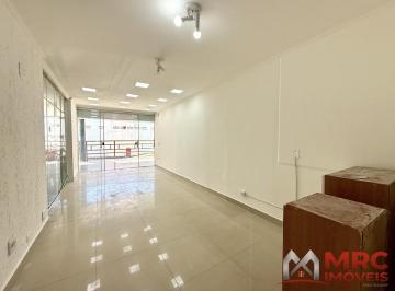 153205_a9340618-43fc-455e-8163-9cc0f1f268c0_2x.JPG · Avenida das Castanheiras - LOJA DE CANTO - 24M2 - EXCELENTE LOCALIZAÇÃO