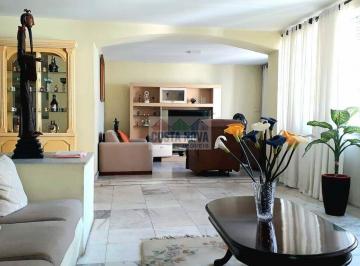 Apartamento · 300m² · 5 Quartos · 2 Vagas · Apartamento VENDA OU LOCAÇÃO - 5 dormitórios amplo e próximo a praia no Boqueirão!