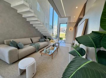Casa de 4 quartos, São José dos Campos · Casa mobiliada em Condomínio Urbanova Residencial Floradas do Paratey 4 Suítes 244m².