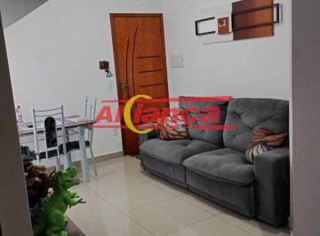 Apartamento · 48m² · 2 Quartos · Lindo apartamento térreo 2 quartos, sacada , armarios , prox. via dutra