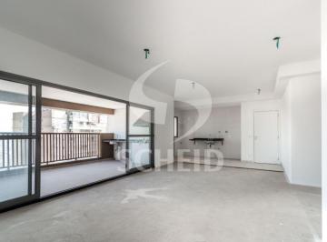 Apartamento · 151m² · 3 Quartos · 2 Vagas · Apartamento á Venda na Vila Gumercindo com 151m², 3 quartos sendo 2 suítes, 2 vagas.