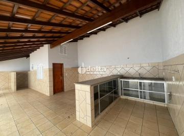 Photo 1 · Casa residencial com 3 quartos sendo 1 suíte disponível para locação no bairro V