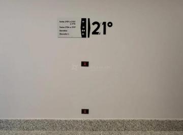 Comercial · 71m² · 1 Vaga · Comercial Salão EdCond em Maringá