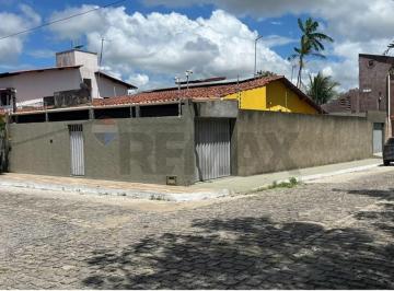 Casa · 100m² · 3 Quartos · 6 Vagas · Casa em Emaus - 4 quartos + garagem para 6 carros + Placas Solares + Terreno de esquina - R$ 310.000