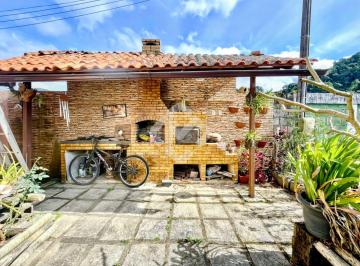 Casa · 100m² · 2 Quartos · Casa em Condomínio - 2 quartos - Seu Refúgio Particular - Onde o Conforto Encontra a Natureza - Varg