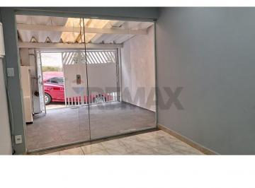 Casa · 120m² · 3 Quartos · 1 Vaga · Sobrado com 3 dorm, na Vila Mascote, excelente localização.