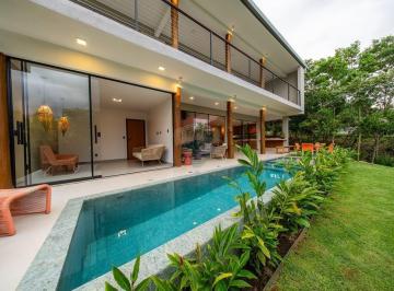 Casa · 385m² · 4 Quartos · 2 Vagas · Casa nova arquitetura moderna, 4 quartos piscina aquecida e vista p/ o vale
