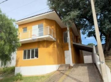 Casa · 175m² · 3 Quartos · 2 Vagas · Sobrado com piscina para locação em Condomínio fechado, Vila Preciosa, Cabreúva/SP