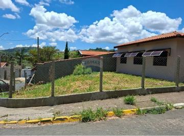 Casa · 100m² · 2 Quartos · 6 Vagas · CASA a venda em SERRA NEGRA 99,5 M2 ÁREA CONSTRUÍDA, 210M2 ÁREA TOTAL , 06 VAGAS NA GARAGEM, SALA