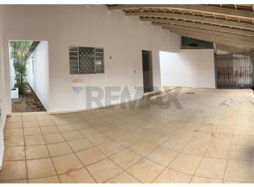 Casa · 150m² · 3 Quartos · 3 Vagas · QUADRA 43 SETOR CENTRAL ACEITA FINANCIAMENTO