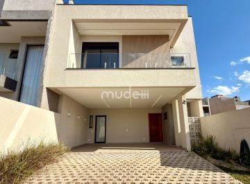 Casa · 210m² · 4 Quartos · 1 Vaga · Sobrado à venda no bairro Costeira - São José dos Pinhais/PR