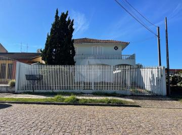Casa · 324m² · 4 Quartos · 4 Vagas · Sobrado em Vila Solene, Campo Largo/PR