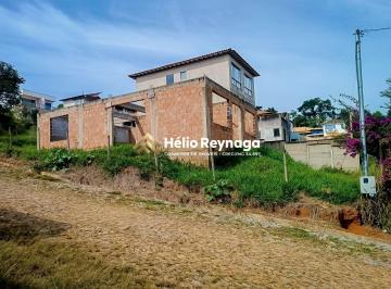 Casa · 103m² · Casa de Alvenaria - Oportunidade em Tiradentes: Construa seu Refúgio ou Invista em Aluguel por Tempo