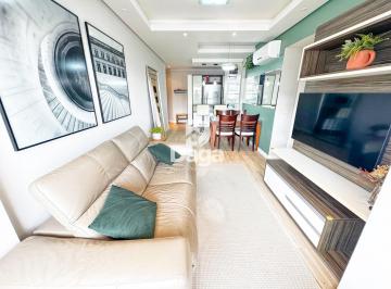 Apartamento · 82m² · 3 Quartos · 2 Vagas · Apartamento 3 dormitórios, sendo 1 suite - Trindade - Florianópolis