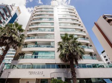 567b0bbf87ba38e7ff22644385df3507d14704c7 · Apartamento com 3 suítes e sacada com churrasqueira à venda em Florianópolis/SC.