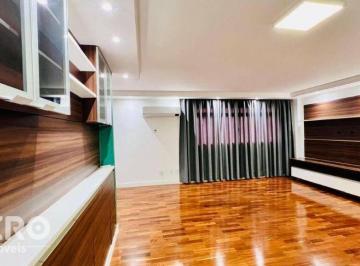 0b5a681ff3f3411ceea3a3f66c26a6e5831d3834 · Apartamento no Ed. Aquarius com 3 dormitórios