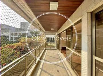 Apartamento · 210m² · 4 Quartos · 3 Vagas · Apartamento :  / Residencial / Leblon