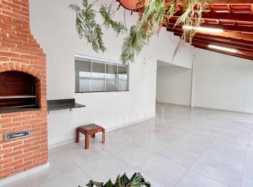 Casa · 183m² · 3 Quartos · 4 Vagas · Casa à venda, com 3 quartos sendo 1 suíte, Jardim Patricia, UBERLANDIA - MG