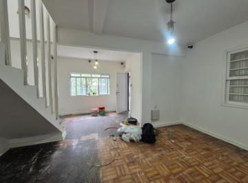 2d695929-0987-40b9-88d6-78db73480783 · Confortável sobrado para venda em Jardim Odete com 3 quartos, 140m²