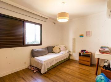 IMG_20260609_065210_000.jpeg · Agradável apartamento para venda em Santa Cecília com 3 quartos, sendo 3 suítes, 186m² - remaxfront#