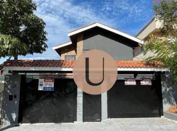 e39cefdf9dadc01b21edb7440233be14b6ea0a49 · Casa com 3 dormitórios à venda, 276 m² por R$ 1.249.000,00 - Jardim Maristela - Atibaia/SP