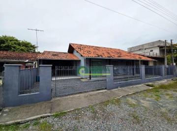 173b98b7aa111061d6a5cbd105c32f81495f6eba · Casa com 3 dormitórios para alugar por R$ 4.500/mês - Centro - Penha/SC