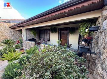 Casa · 256m² · 2 Quartos · 2 Vagas · Casa em VILA GINASIAL, Boituva/SP