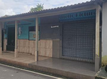 Casa · 205m² · 2 Quartos · 1 Vaga · Casa com renda e pontos comerciais em Ananindeua