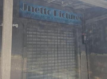 PONTO COMERCIAL 01 · Imóvel comercial e residencial à venda próximo à Feira do 40 Horas