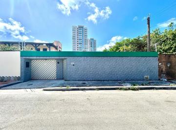Casa · 429m² · 5 Quartos · 6 Vagas · Casa Plana à venda em Engenheiro Luciano Cavalcante