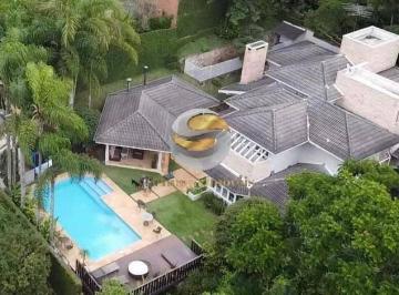 Casa · 666m² · 4 Quartos · 10 Vagas · 4 suítes-Decorada e equipada pronta para morar