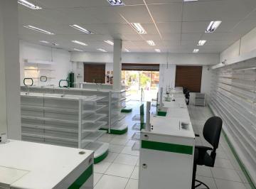 Comercial · 300m² · 4 Vagas · Comercial com 300 m² em Santo Antônio para Venda