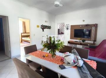 Foto 01 · Casa para venda no Sapê tipo sobrado com quintal, 2 quartos, sala ampla e 1 vaga.