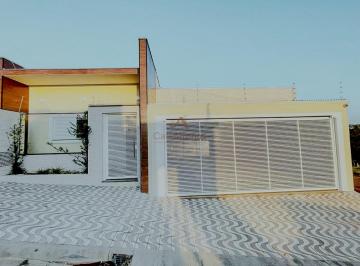 Foto 01 · Casa, Residencial Montserrat, Alfenas, MG