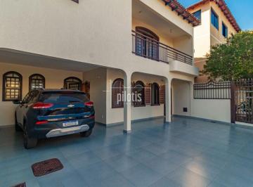 Casa · 303m² · 5 Quartos · 4 Vagas · SOBRADO COM 5 SUÍTES NA QI 11 DO GUARÁ I