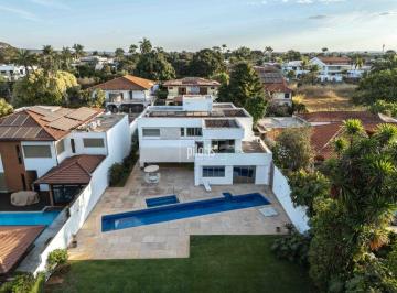 Casa · 700m² · 5 Quartos · SHIS QI 13 - CASA MODERNA EM TERRENO VAZADO