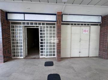 Comercial · 66m² · Loja CA 5